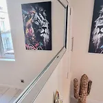 ! Magnifique Triplex Climatise Avec Sauna Coeur De ! Апартаменты Мец