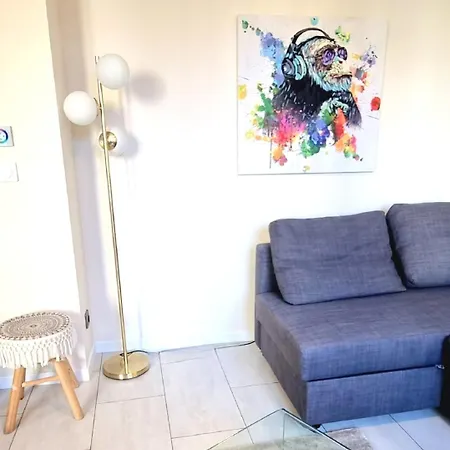 Apartment ! Magnifique Triplex Climatise Avec Sauna Coeur De ! *